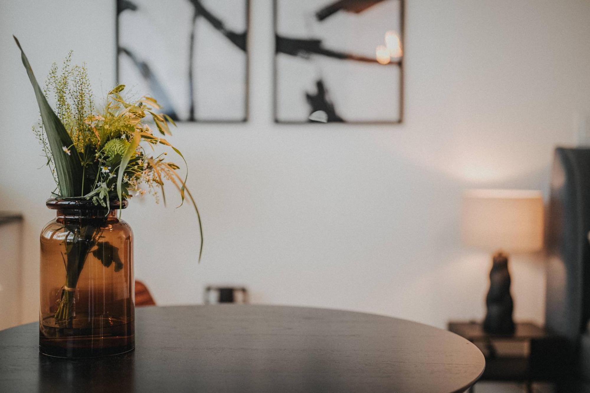 Downtown Apartment Mit Luxusbad Am Hafen Nur 5 Minuten Zu Fuss In Die Innenstadt Und Zum Bahnhof! Oldenburg Kültér fotó